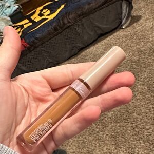 Neutral Warm Brown Gloss Lip Tint — Everyday Sheer Shine